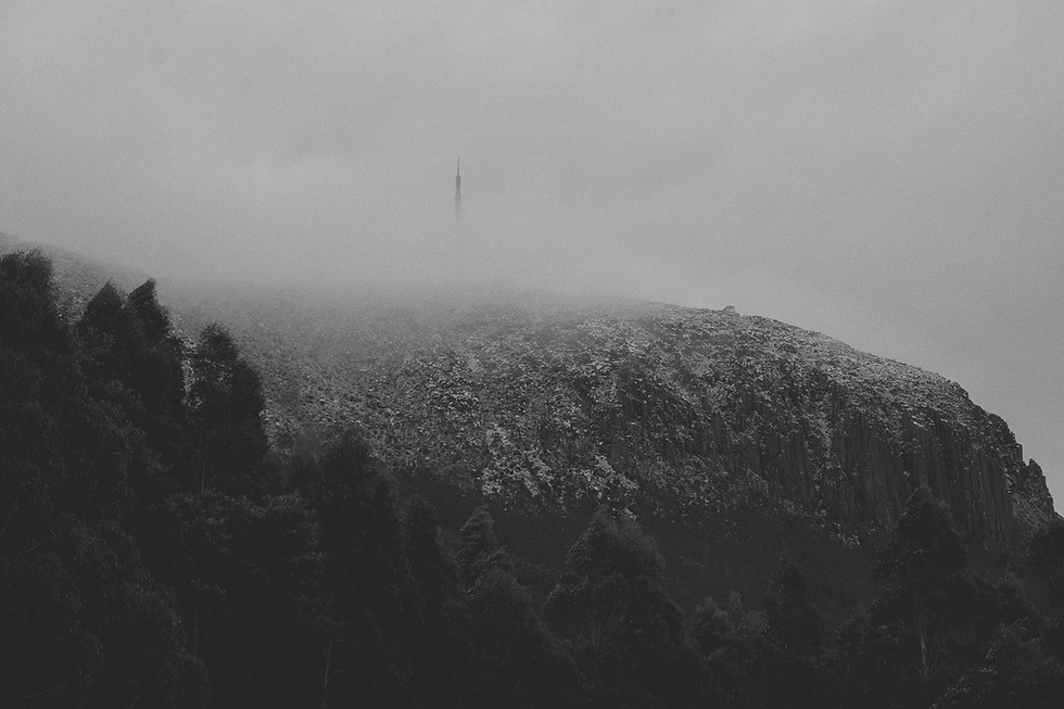 f-13-122-13312384_ryan-chondro-Xh1OVLSJaGg-unsplash_RT1.png